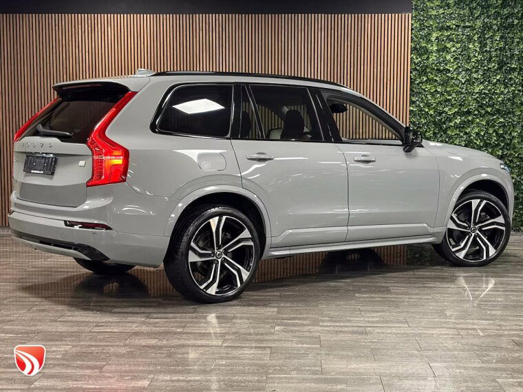 Volvo XC90 2.0 T8 Plug-in hybrid AWD Ultra Dark