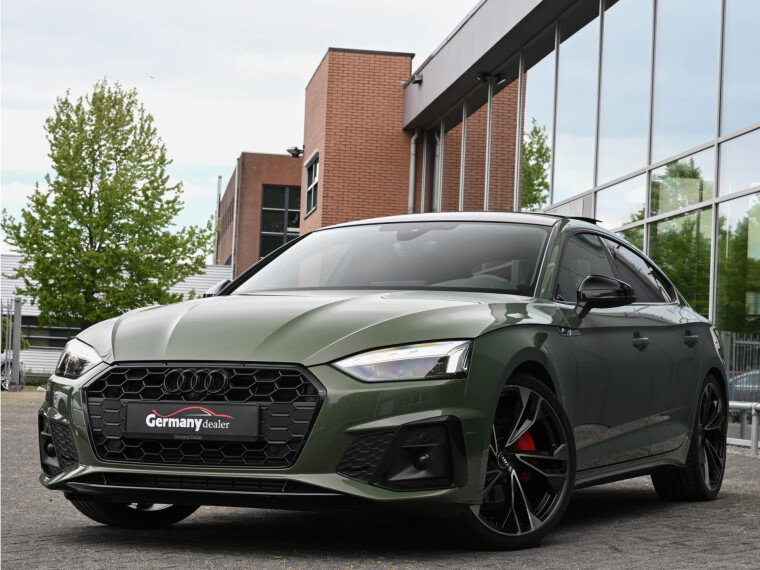 Audi A5 Sportback 40Tfsi 204pk S-Line Black optic