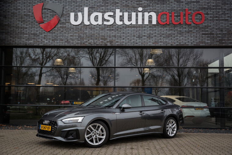 Foto van Audi A5 Sportback 40 TFSI S-line Black edition