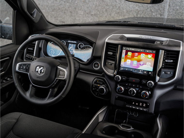 Zwarte hemelbekleding