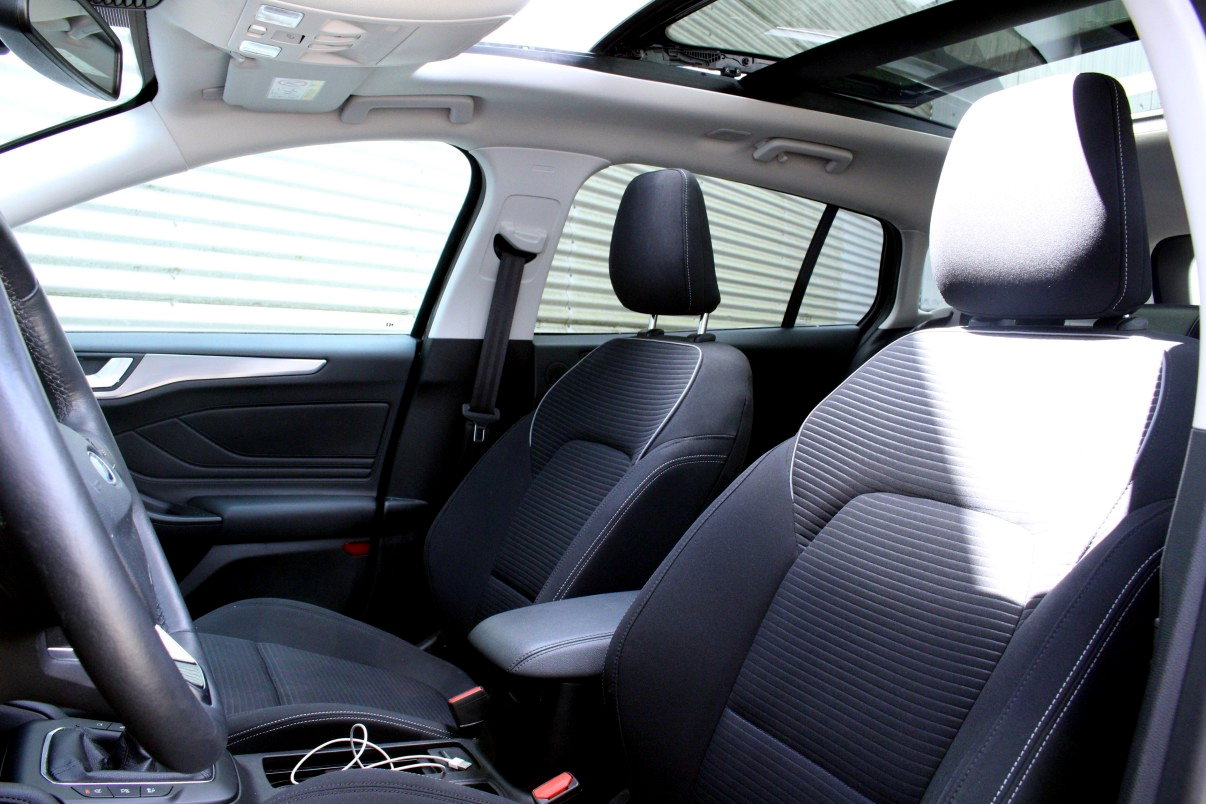 Ford Wagon 1.5 EcoBoost 44000 km ! Titanium PANO B&O CARPLAY HUD '19 - foto 12