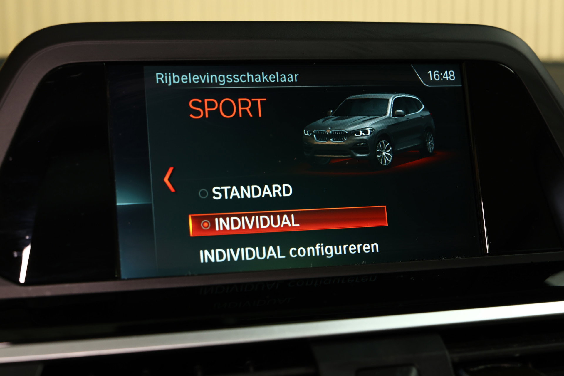 BMW xDrive20d AUT Executive PANO LEDER NAV FULL-LED PDC "18 - foto 21