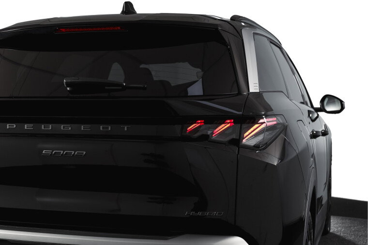 Peugeot - 5008