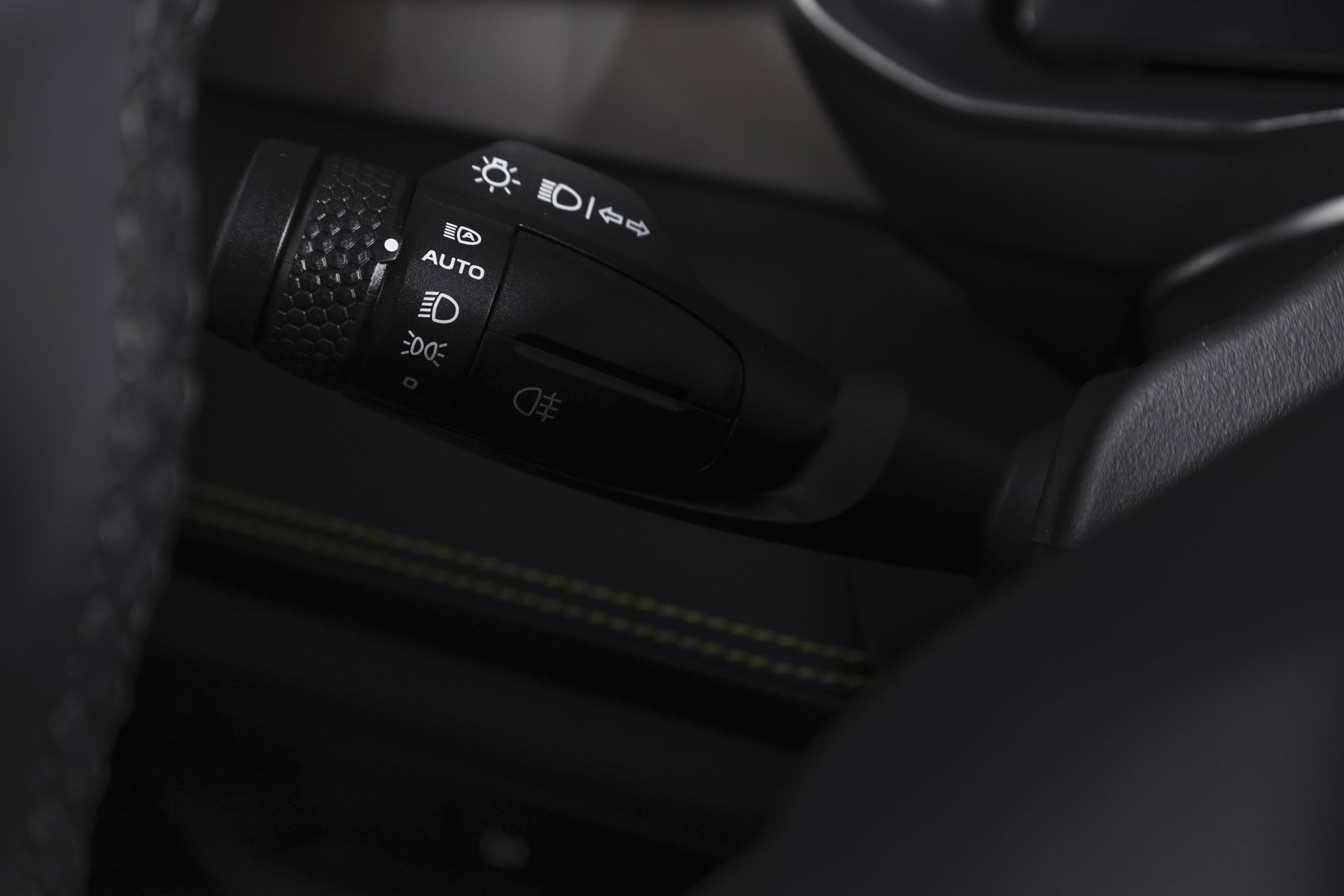 Lynk & Co - 01