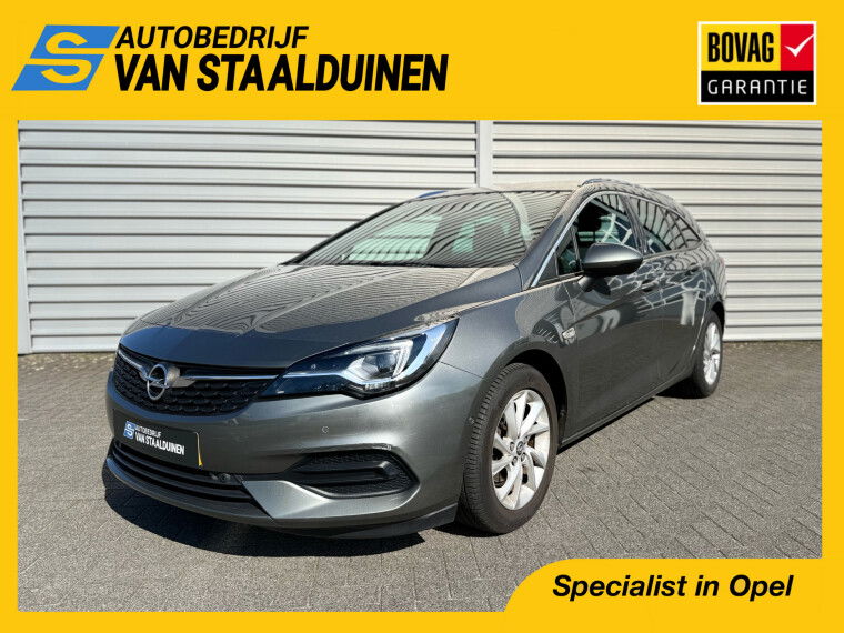 Foto van Opel Astra Sports Tourer 1.2 Elegance
