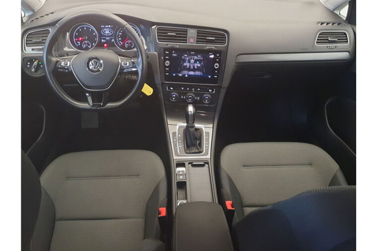 Volkswagen Golf 1.0 TSI 110pk DSG/AUT Comfortline Trekhaak, Navi, ACC, Camera