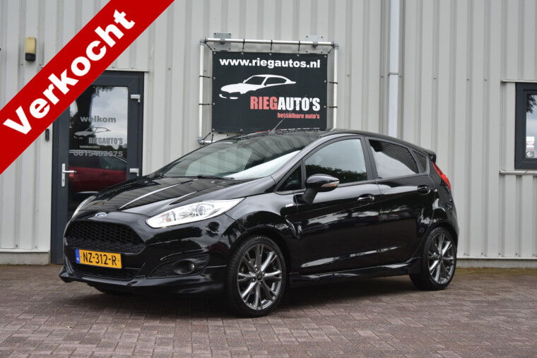 Foto van Ford Fiesta 1.0 EcoBoost ST Line. Org NL, Voorruitverwarming, PDC, All season!!