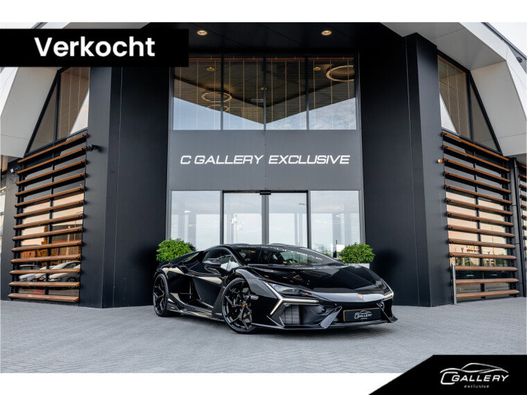 Lamborghini Revuelto