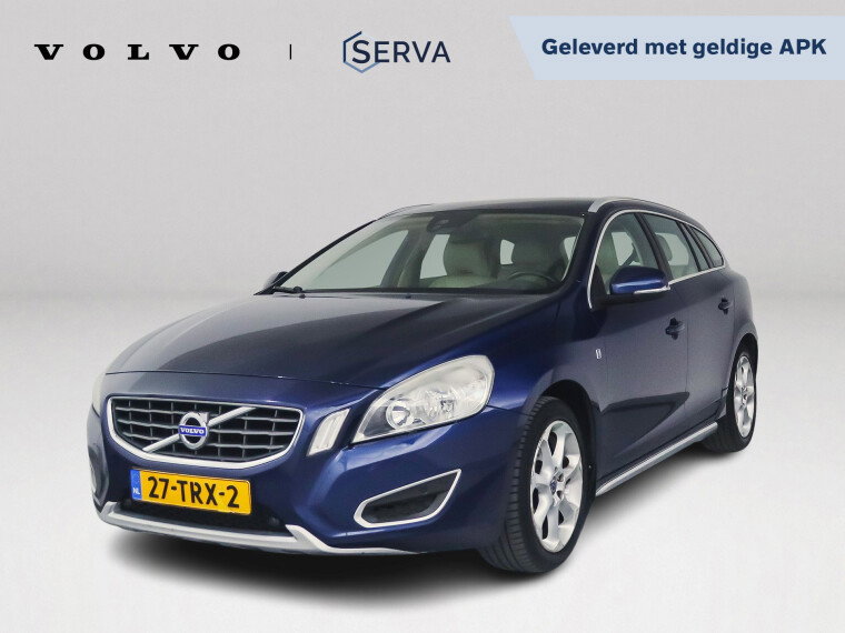 Foto van Volvo V60 1.6 T3 Ocean Race | Climate control | Cruise control | Stoelverwarming | Trekhaak