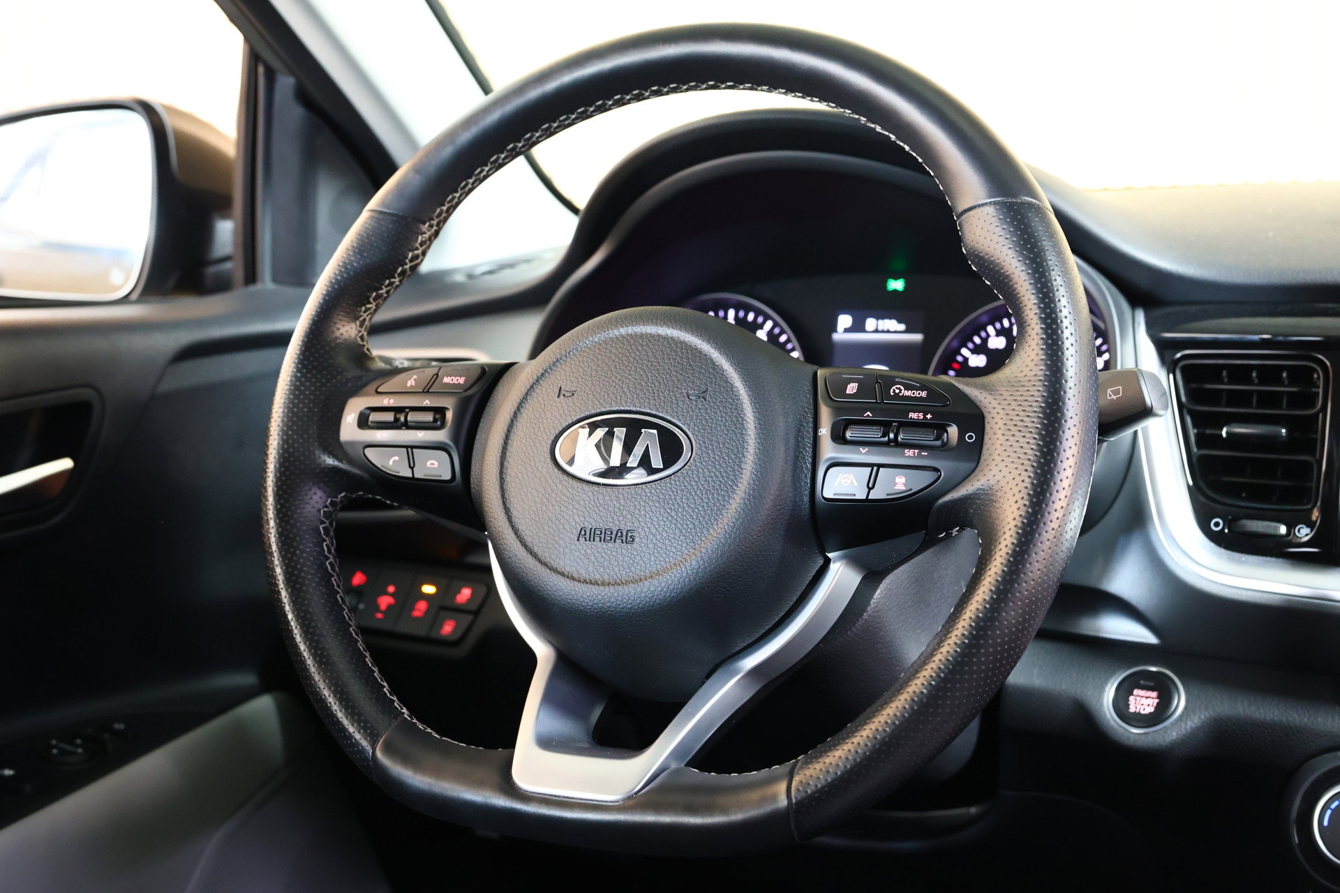 Kia 1.0 T-GDI Hybrid LEDER CARPLAY NAVI CAMERA PDC CLIMA STOELVW KEYLESS "21 - foto 27