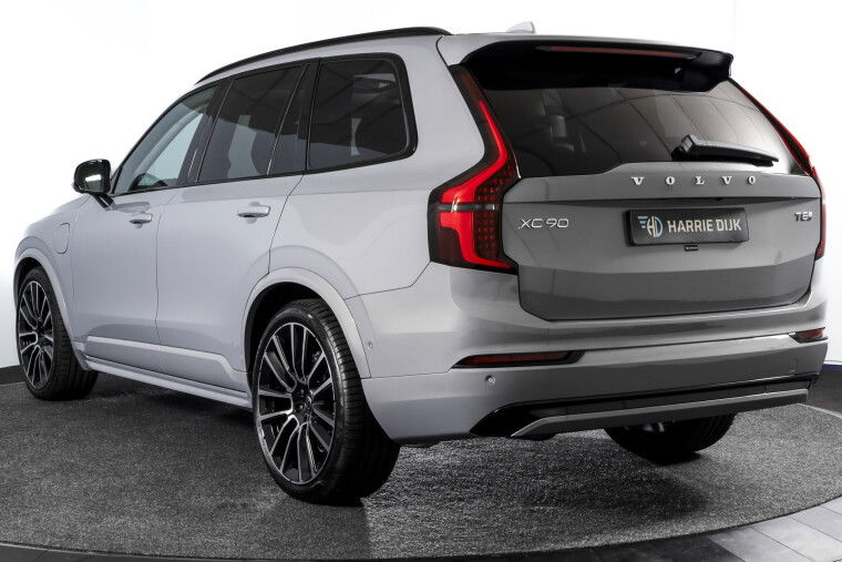 Volvo - XC90