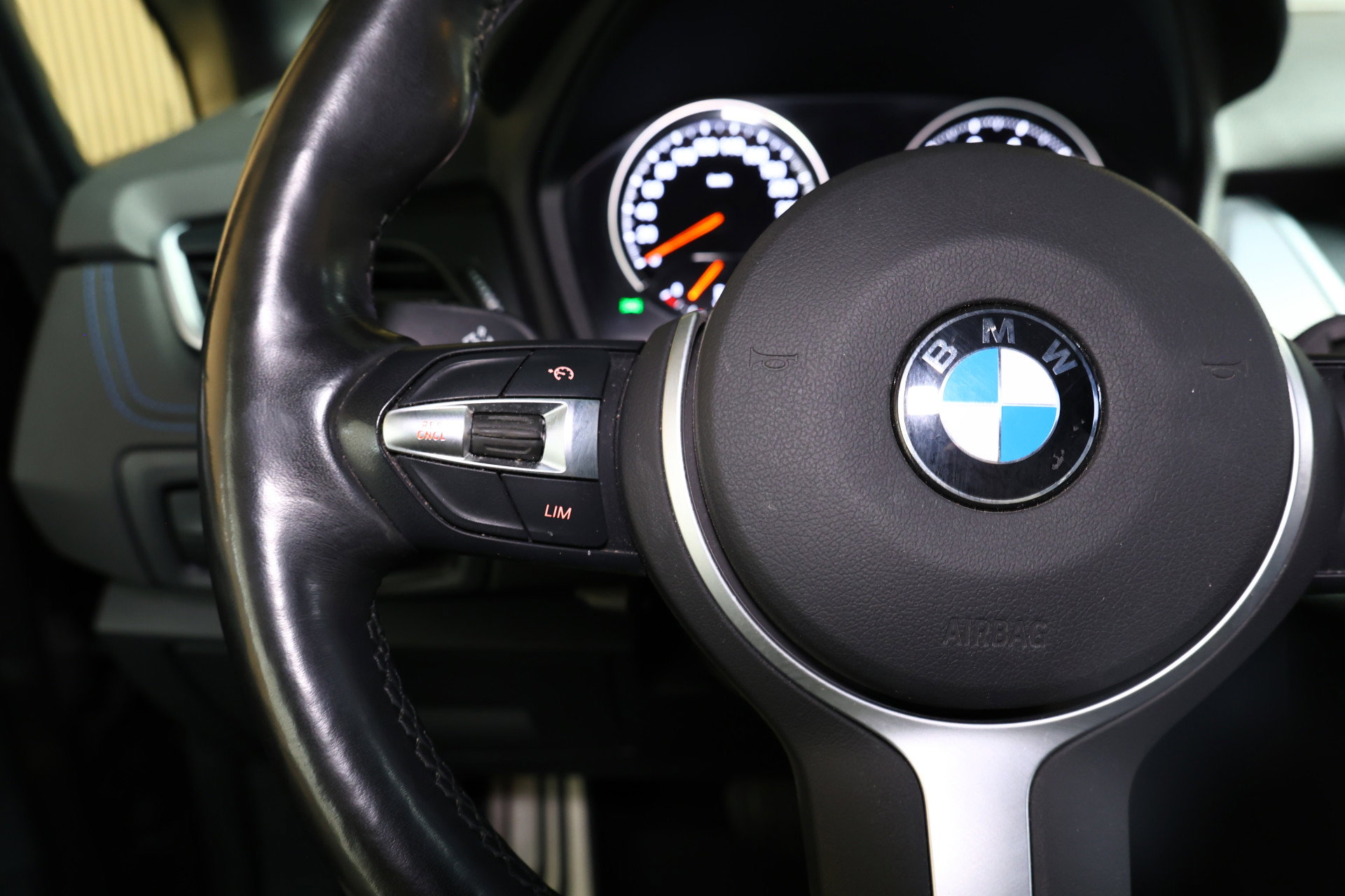 BMW Active Tourer 225xe PLUGIN HYBR M SPORT High Executive GROTE NAVI HEADUP PDC "18 - foto 12