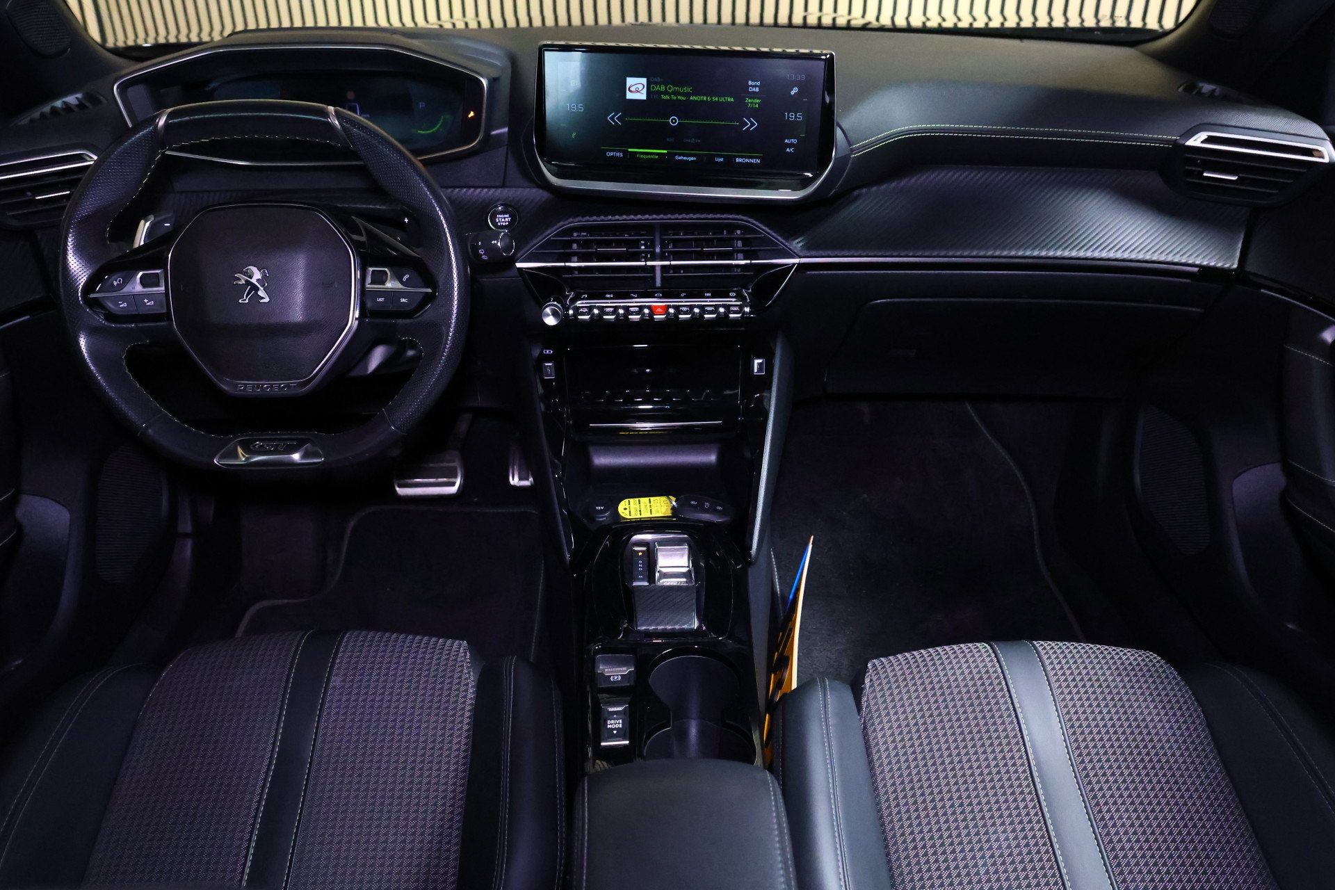 Peugeot 1.2 PureTech GT AVM AUTOMAAT PANODAK NAVI LANE DAB CLIMA "23 - foto 2