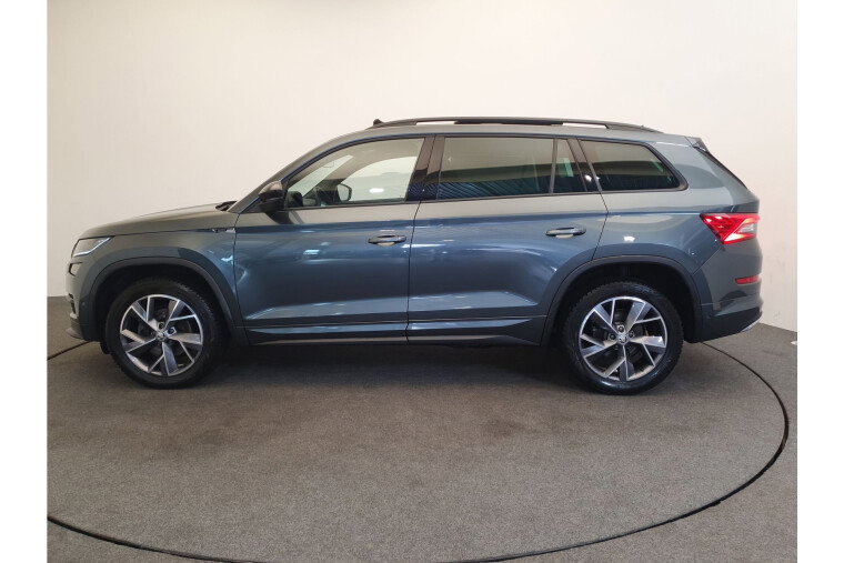 Škoda Kodiaq 1.5 TSI 150pk DSG/AUT Sportline 7p. Wegklapbare trekhaak, Panoramadak, Camera