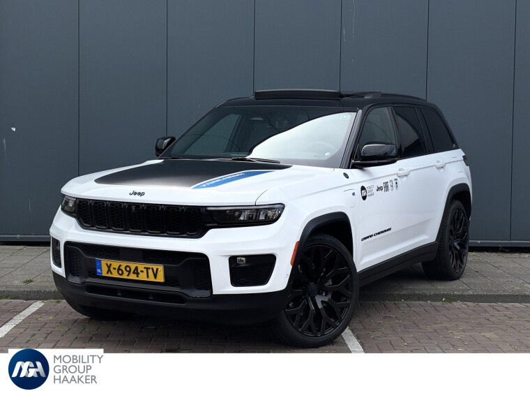 Foto van Jeep Grand Cherokee Trailhawk 4xe Plug-in Hybrid | 22" BRUTE velgen |