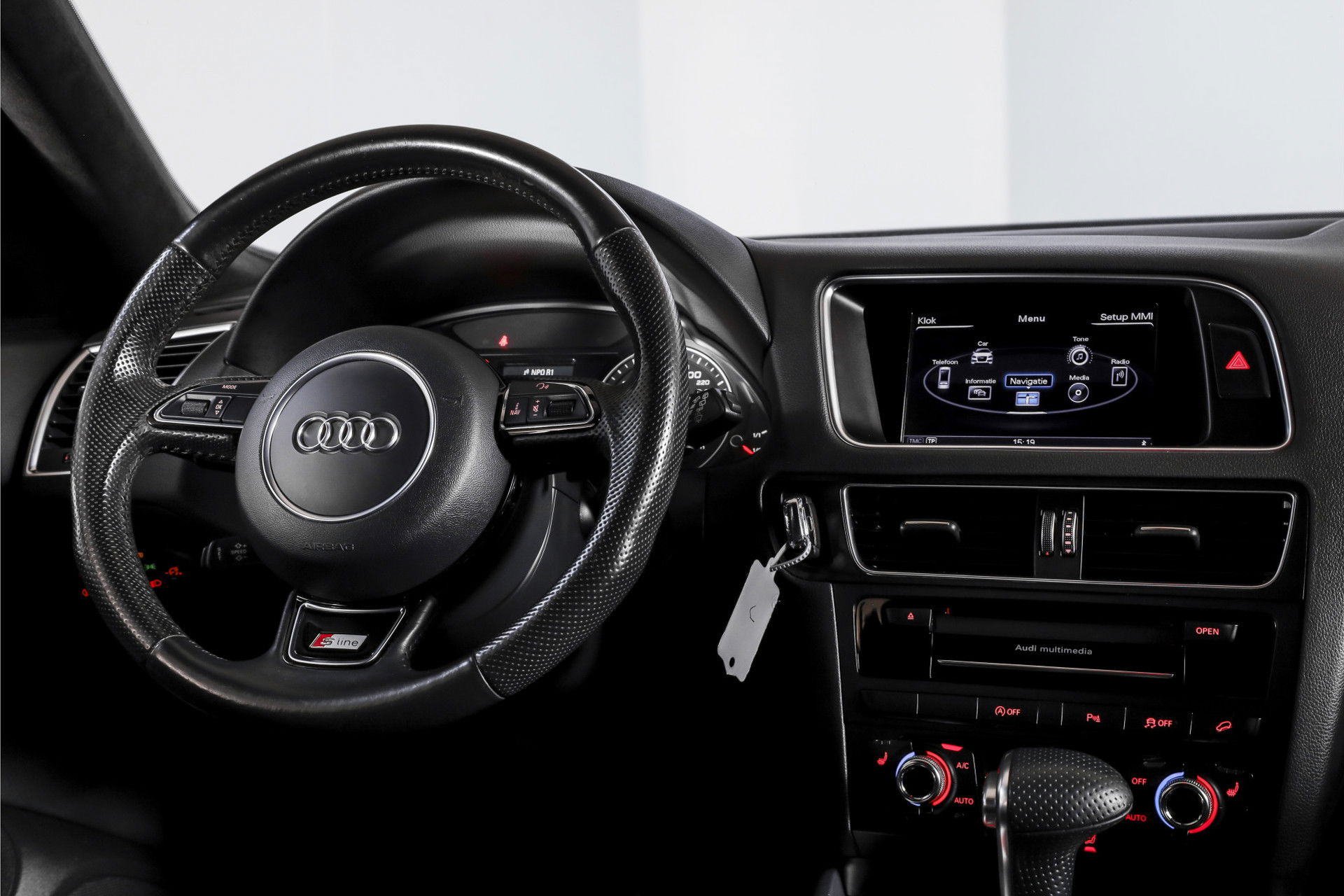 Audi - Q5