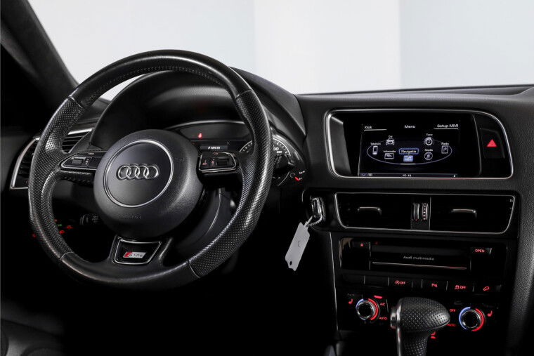Audi - Q5