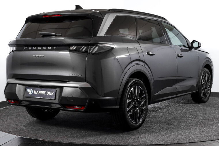 Peugeot - 5008