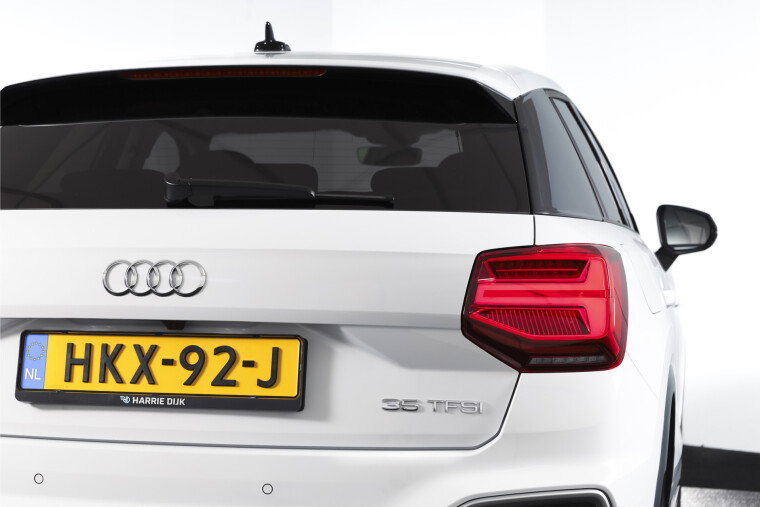 Audi - Q2
