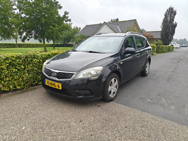 Foto van Kia cee'd Sporty Wagon 1.6 CRDi X-tra