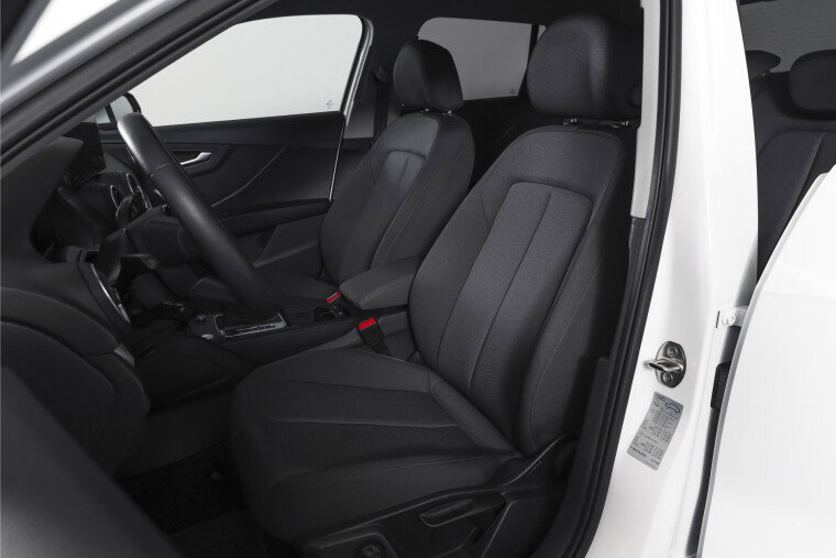 Audi - Q2