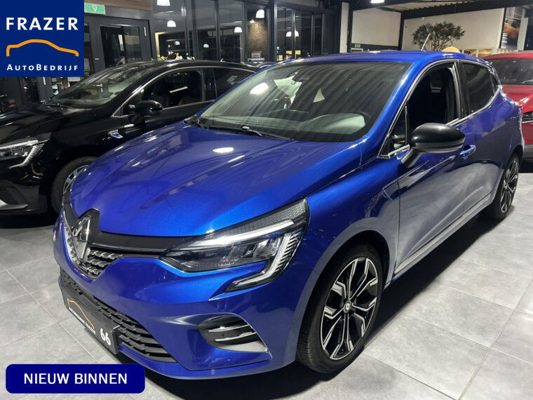 Foto van Renault Clio 1.3 TCe Intens 130 PK / NAVI / LED / FULL OPTION / RIJKLAAR