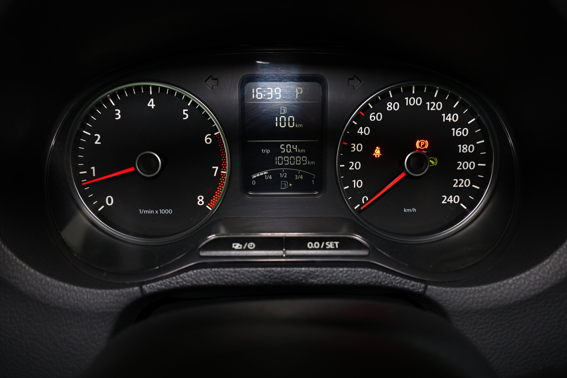 Volkswagen AVM 1.2 TSI Highline DSG CLIMA STOELVERWARMING "14 - foto 12