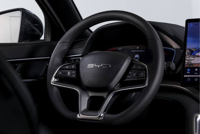 BYD - SEAL U