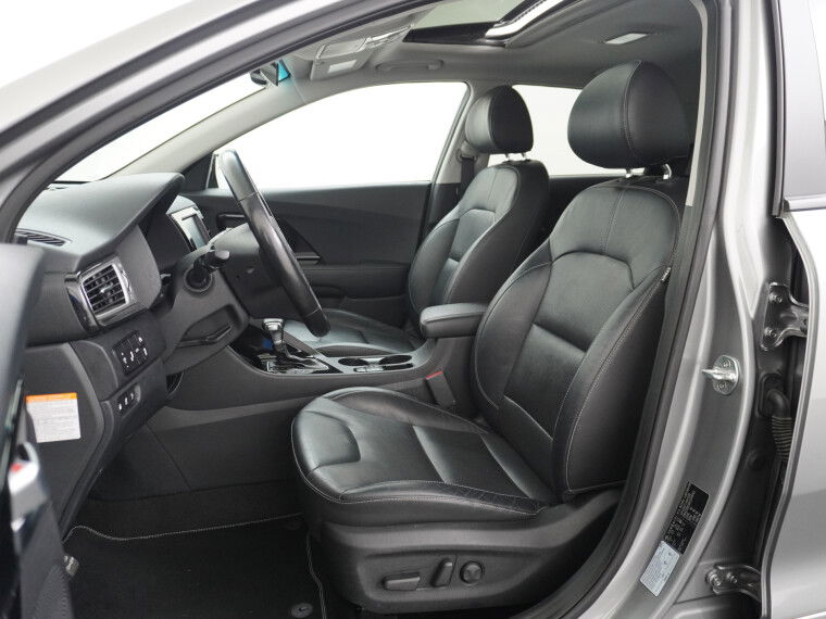 Foto van Kia Niro AUT-6 PHEV Plug In Hybride! Leer+Elektr.+Verwarmd+Gekoeld/Geventileerd! Schuifdak Navi Apple Android Carplay AutoPilot Stuurbekr