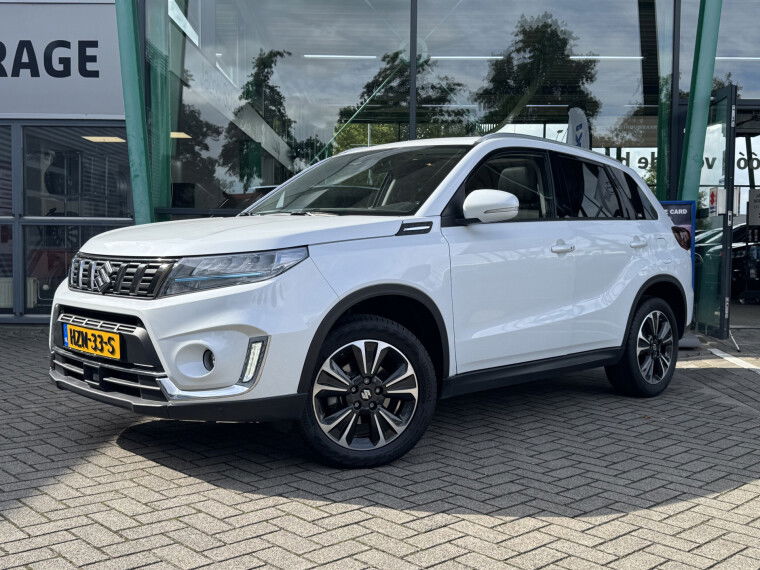 Foto van Suzuki Vitara 1.4 Boosterjet Style Smart Hybrid CVT Automaat 130pk