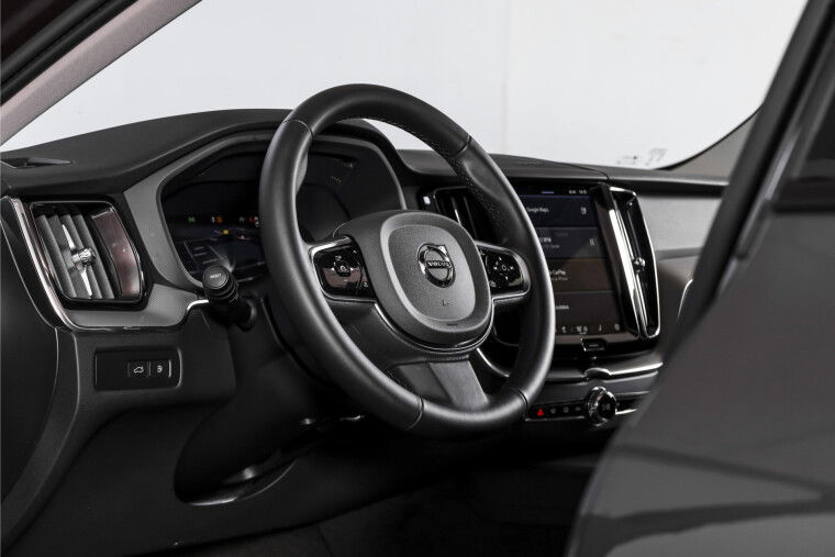 Volvo - XC60