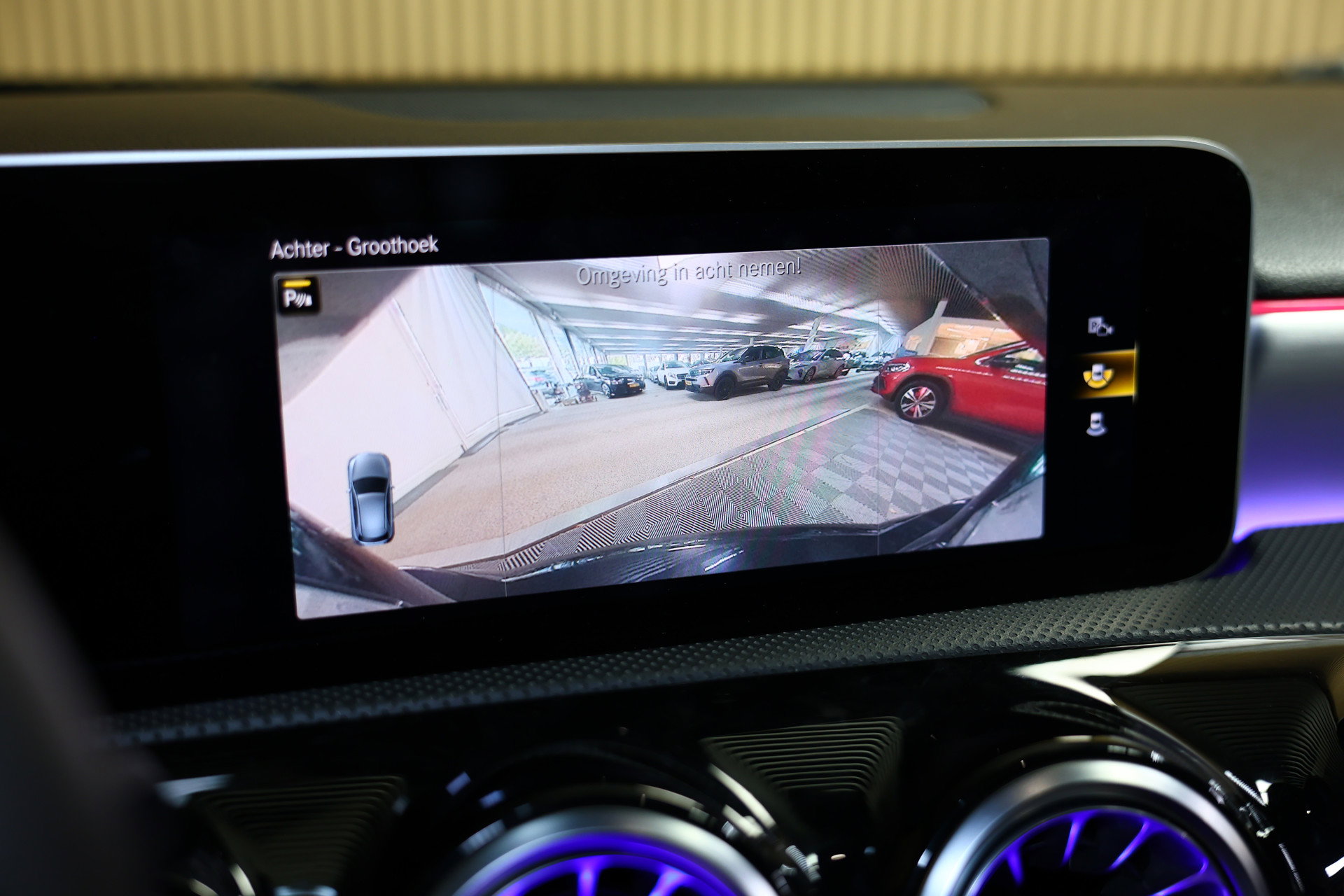 Mercedes-Benz AMG 35 4MATIC PANO NAVI CAMERA VIRTUAL CRUISE CLIMA SFEER STOELVW BT '19 - foto 41