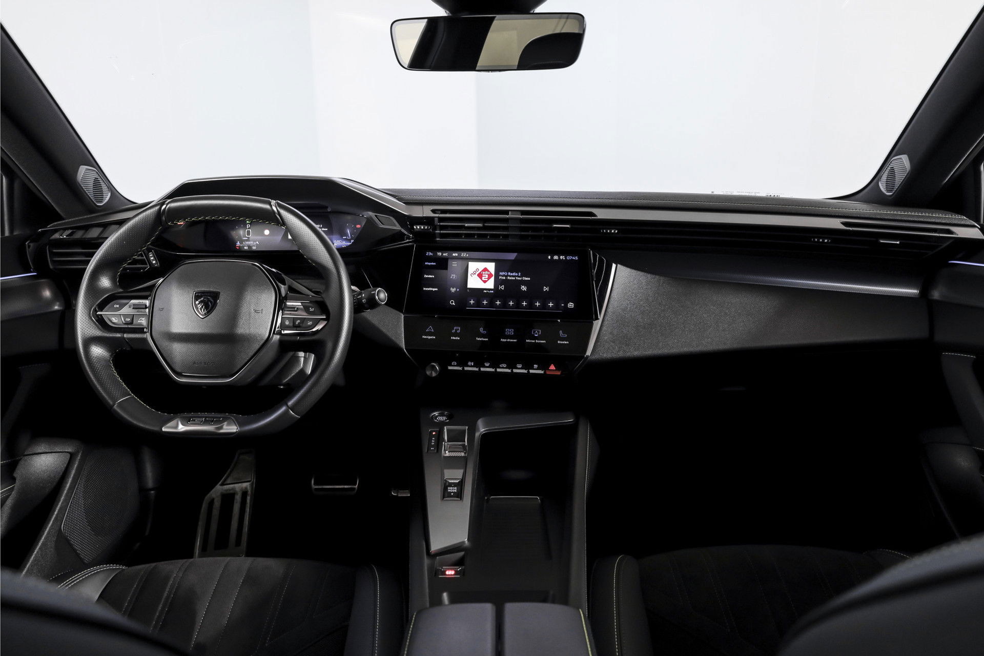 Peugeot - 308