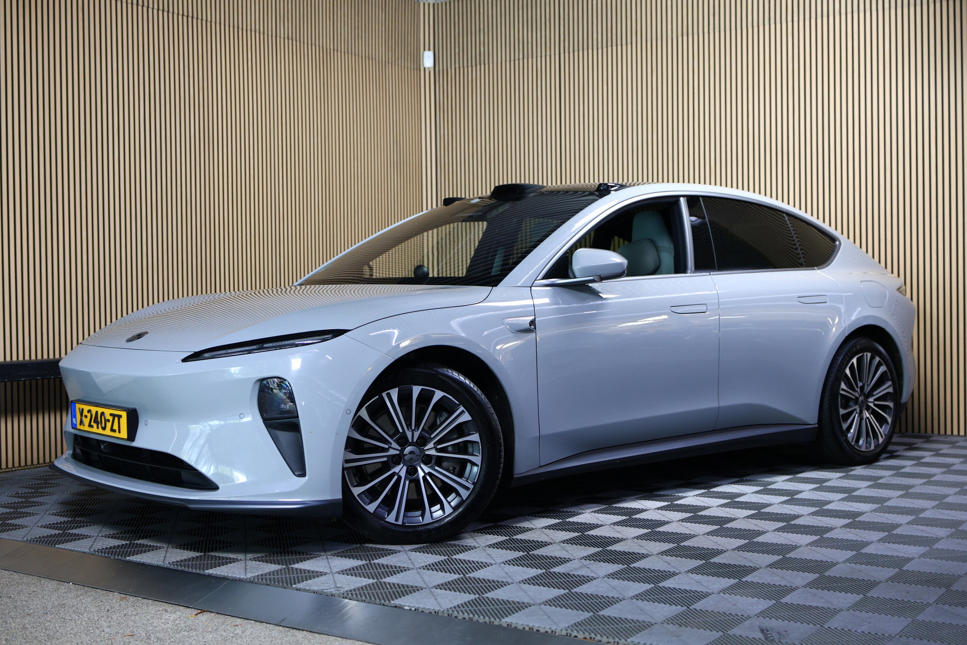 NIO 75 kWh VIRTUAL NAVI AMBIENT ELEK.STOEL 360 CAM NOMI THAAK '24 - foto 10