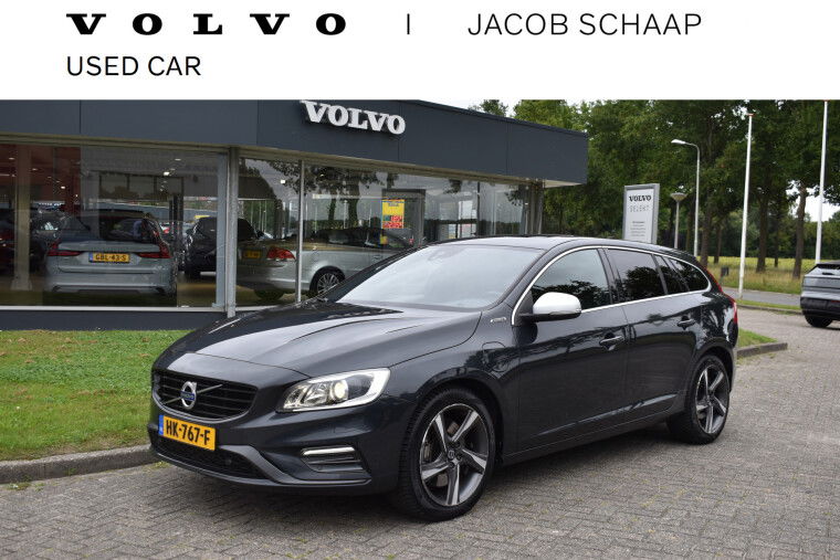 Foto van Volvo V60 D6 280PK AWD Twin Engine R-Design