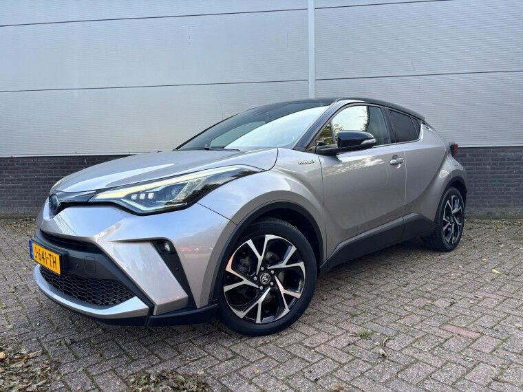 Foto van Toyota C-HR 2.0 Hybrid First Edition Bi-Tone Trekhaak NL-Auto !