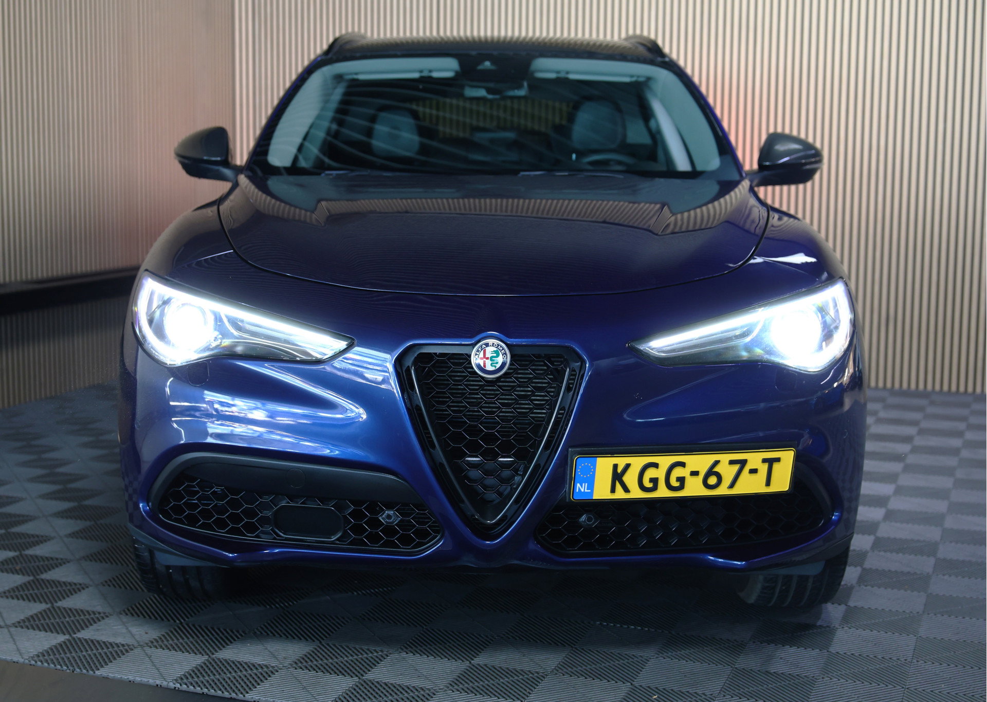 Alfa Romeo 2.0 T AWD Super 44000 km !! AVM MEMORY CAMERA NAVI AUTOM CLIMA DNA '19 - foto 10