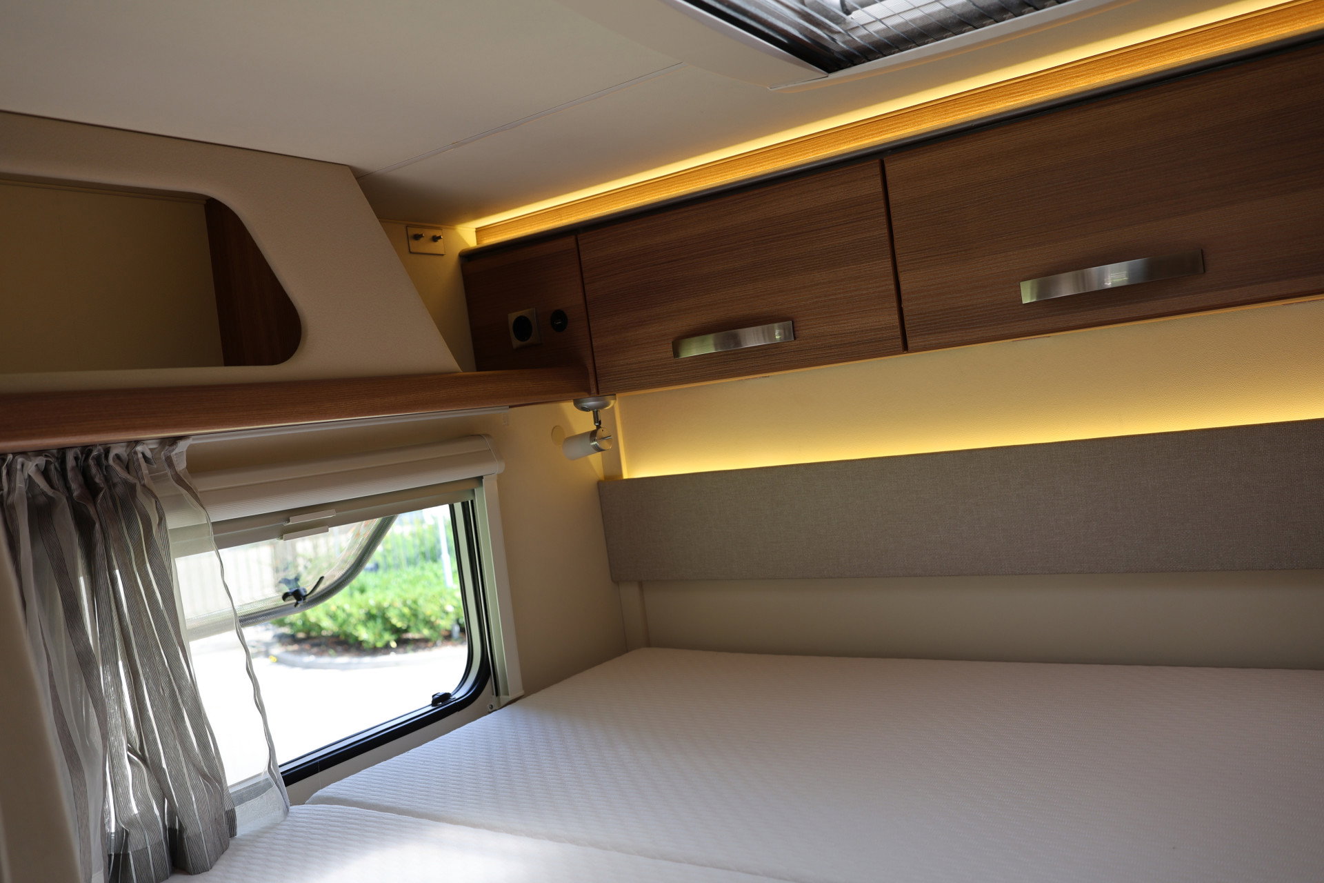 Weinsberg R57 PEPPER EDITION CAMPER NAV CAMERA 42000 km !! CRUISE '17 - foto 17