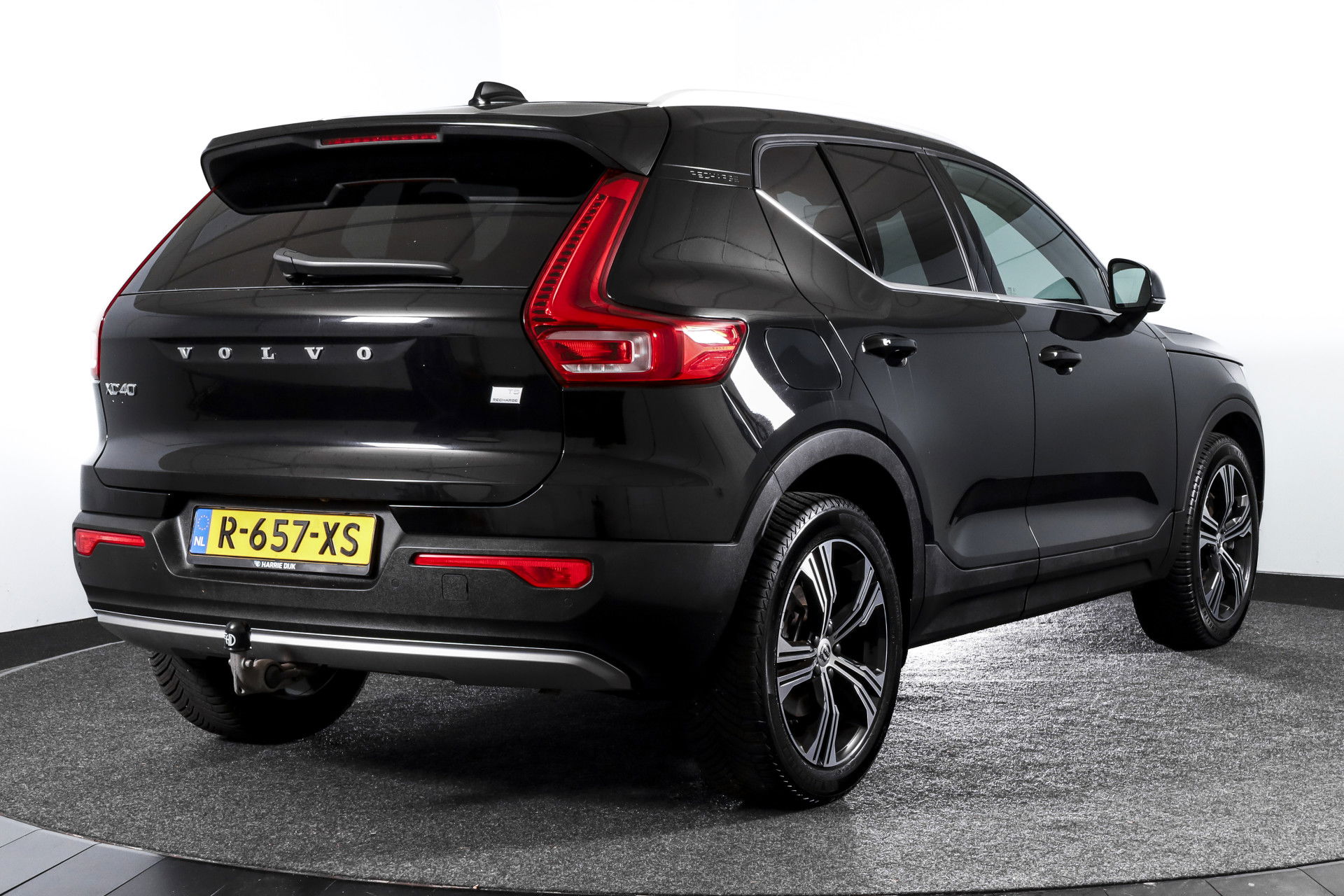 Volvo - XC40