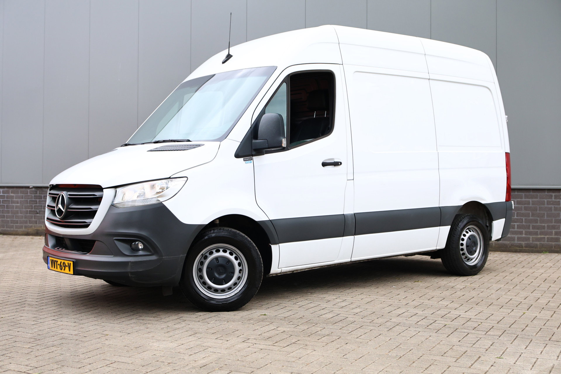 Mercedes-Benz 315 1.9 CDI L1H2 AVM AUTOMAAT AIRCO KEYLESS START CRUISE BT EX BTW! - foto 2