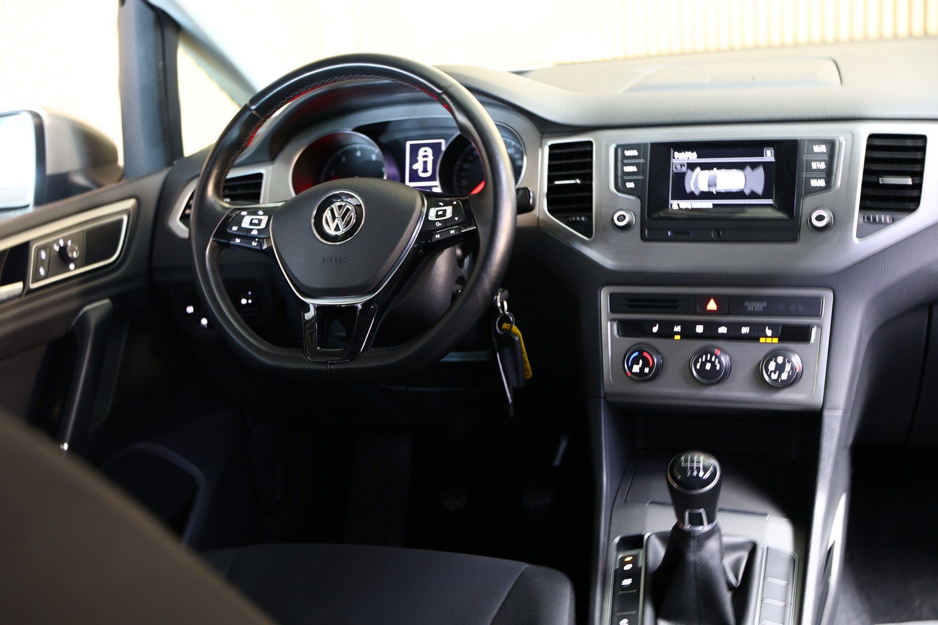 Volkswagen 1.2 TSI AVM Business Edition Connected AIRCO CRUISE AUX PDC STOELVW"17 - foto 17