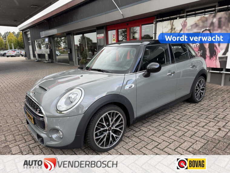 MINI 5-deurs 2.0 Cooper S Chili Serious Business