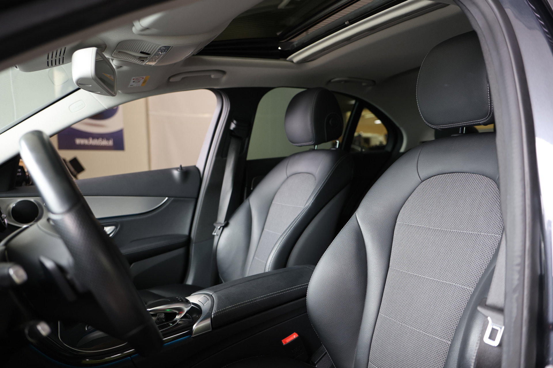 Mercedes-Benz 180 Avantgarde AUT PANODAK LEER CRUISE PDC STOELVW '15 - foto 12