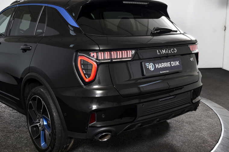 Lynk & Co - 01
