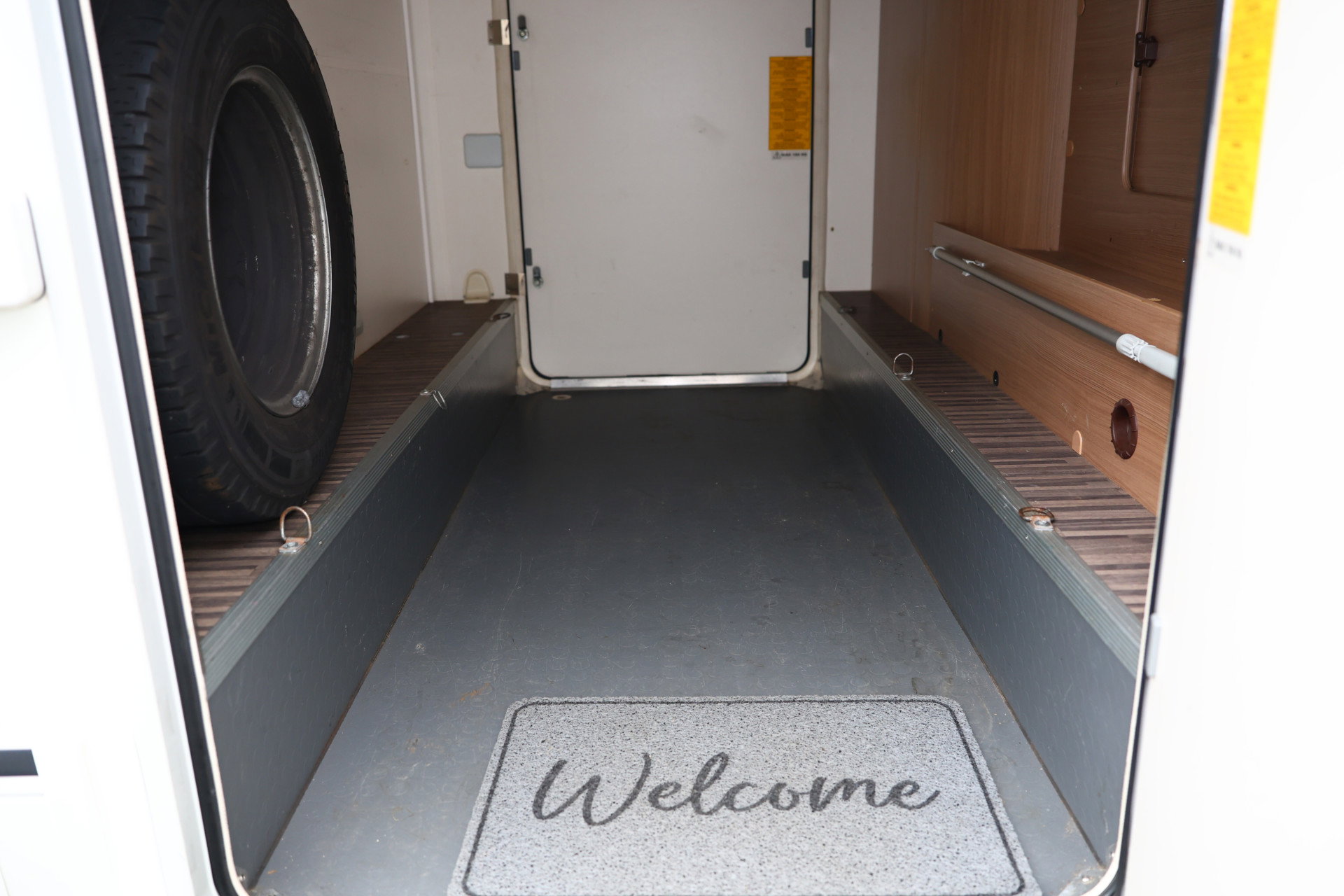 Sun Living A49DF 6 Persoons AVM CRUISE A.CAMERA AIRCO ZONNEPANEEL '14 - foto 48