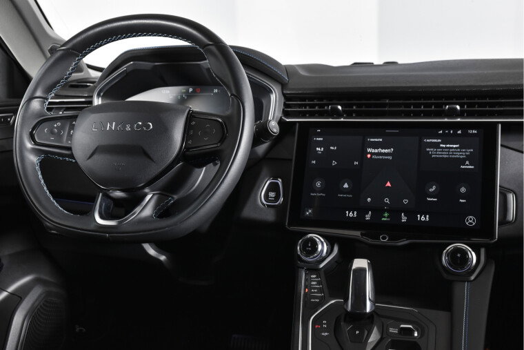 Lynk & Co - 01