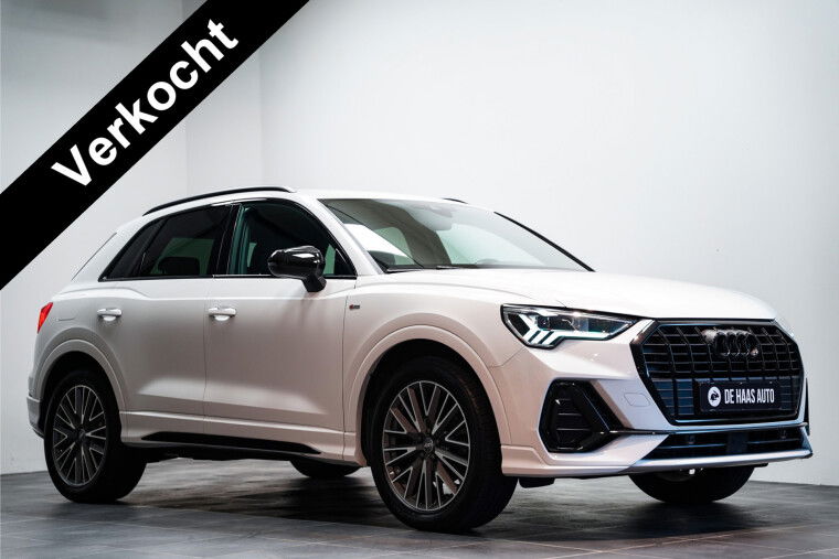 Foto van Audi Q3 35 TFSI S-Line/Elektrische trekhaak/Carplay/ACC/Sfeerverlichting