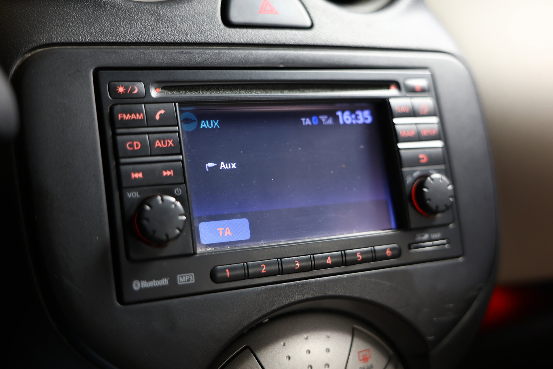 Nissan 1.2 Connect Edition PANO NAVI CRUISE CLIMA STOELVW '11 - foto 19
