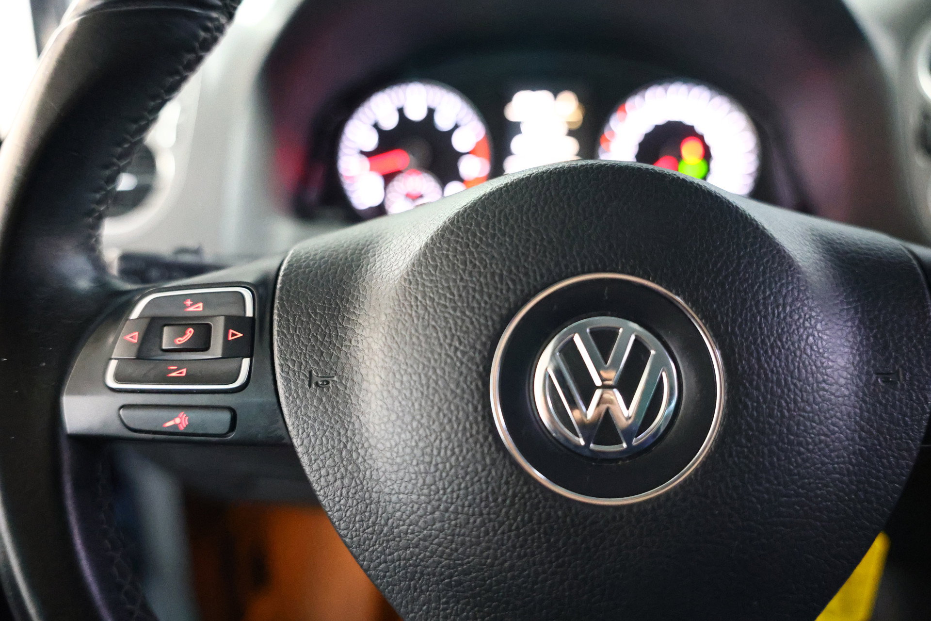 Volkswagen 1.4 TSI Highline DSG 62000 km AIROC PDC CRUISE STOELVW '13 - foto 9