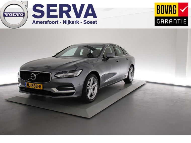 Foto van Volvo S90 D4 Momentum Intro
